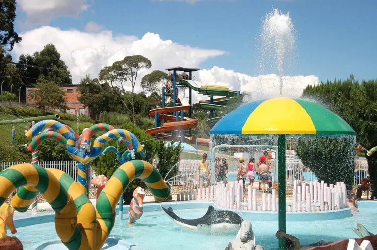 SC tem calor intenso e alerta para temporais nesta terça-feira (17)