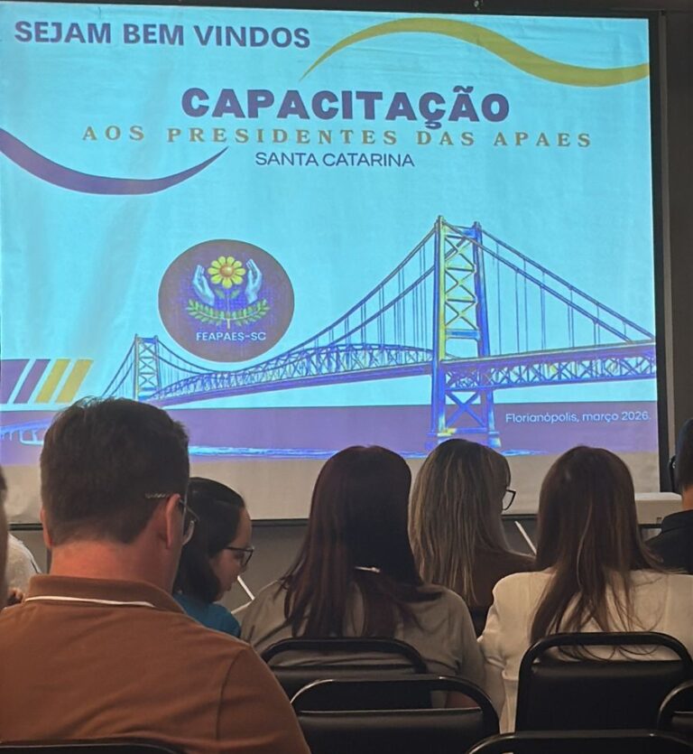 capacitação das APAEs