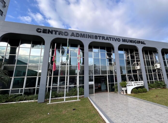 Pinhalzinho decreta emergência por falta de combustível