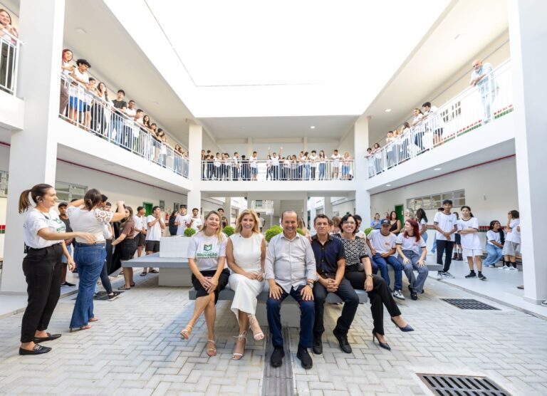 obras escolas Florianópolis SC