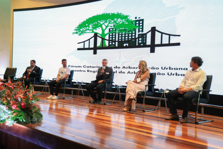 Evento debate arborização urbana e sustentabilidade em Santa Catarina