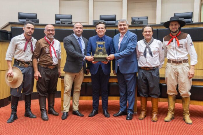 Vem aí o rodeio crioulo do CTG os Praianos