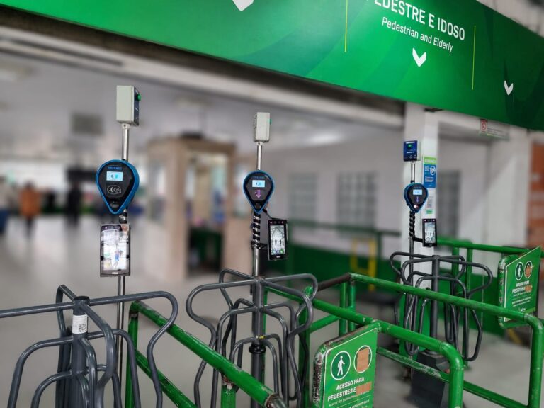 Usuários do Passe Livre entre Itajaí e Navegantes devem fazer cadastro biométrico