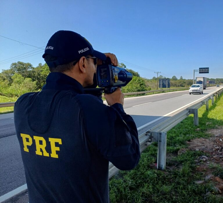 acidente com duas mortes na BR-101