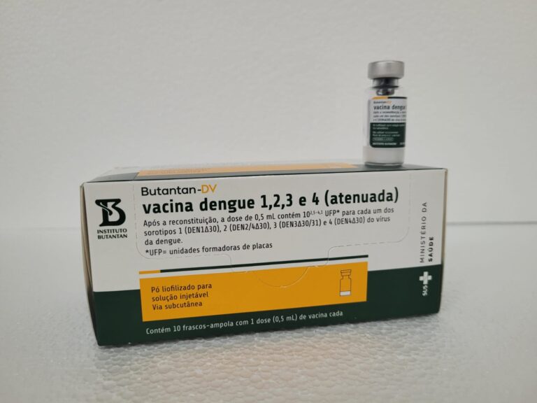 Vacina contra dengue suspensa
