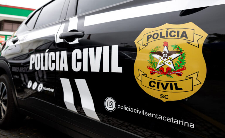 Foragida por tráfico de drogas é presa em Florianópolis