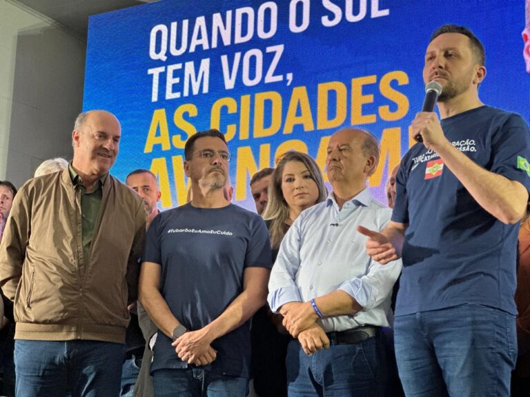 Jorginho prestigia prestação de contas de Pepê Collaço em Tubarão