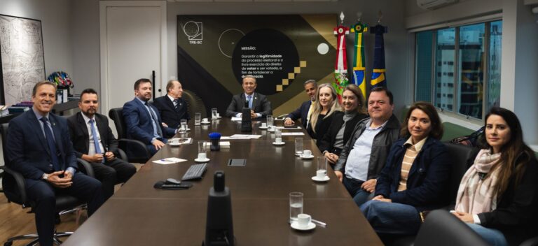 Polícia Civil e TRE-SC firmam acordo para proteger mulheres